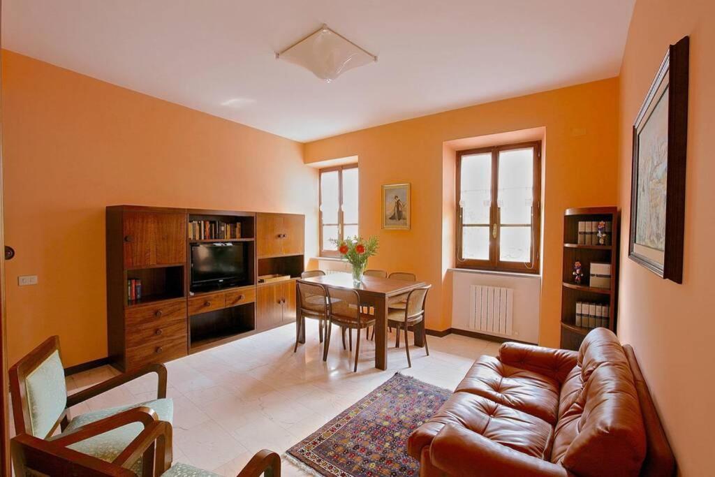 Villa Il Gelsomino Di Isia à Orvieto Extérieur photo